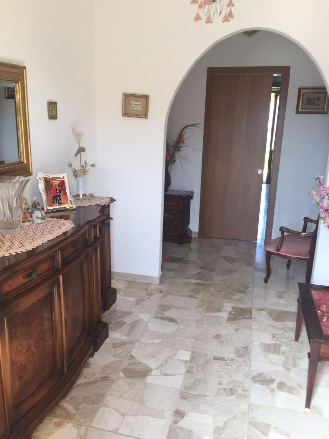 B&B Anna Пишинас Екстериор снимка