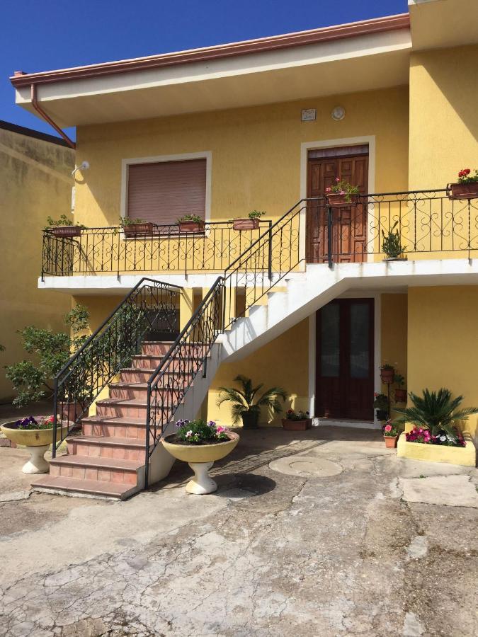 B&B Anna Пишинас Екстериор снимка