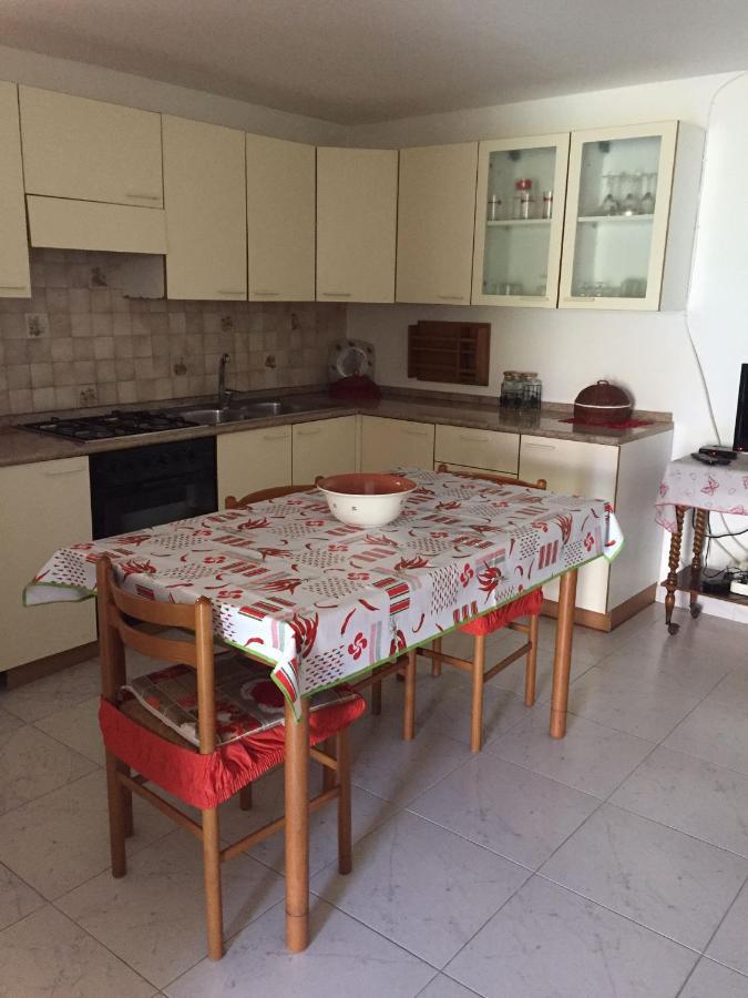 B&B Anna Пишинас Екстериор снимка